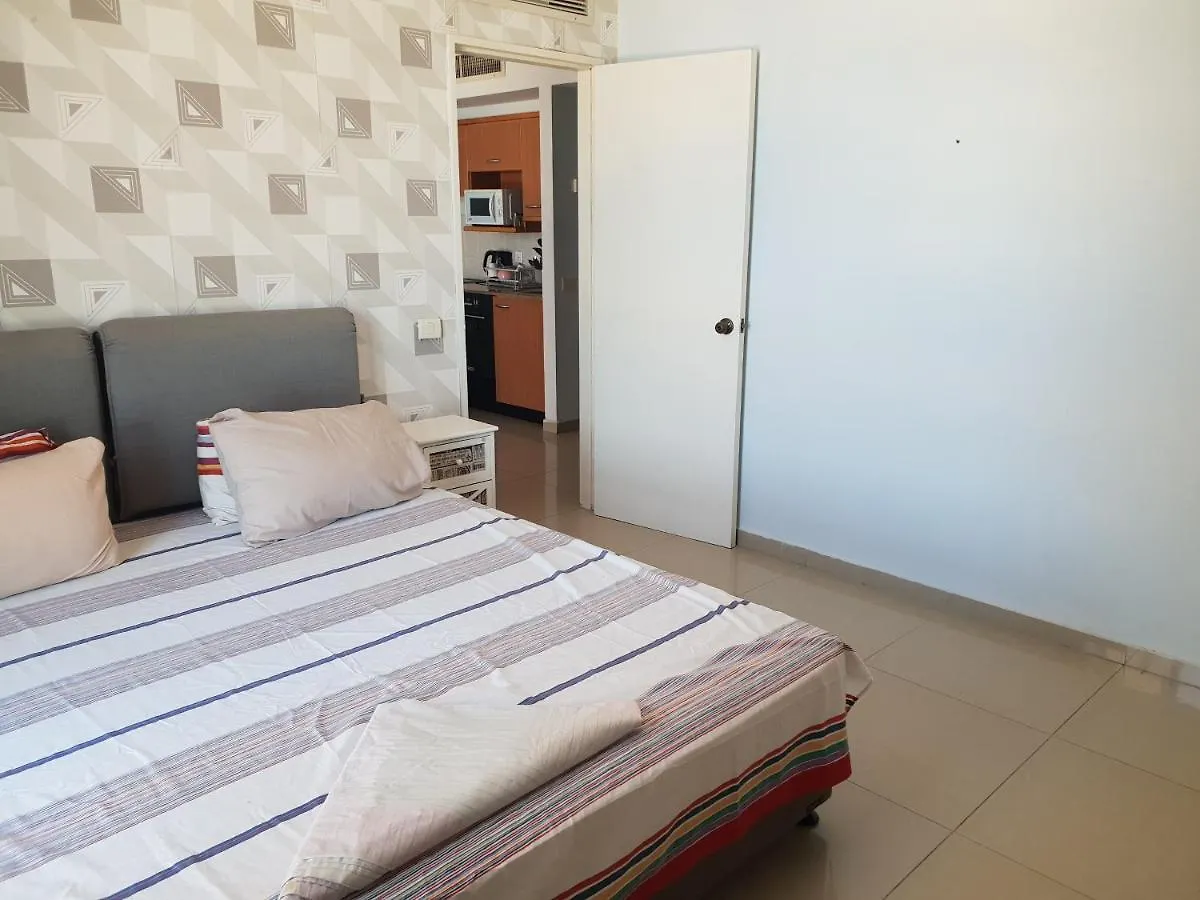 Beach Apartments Hajfa 0*,  Izrael