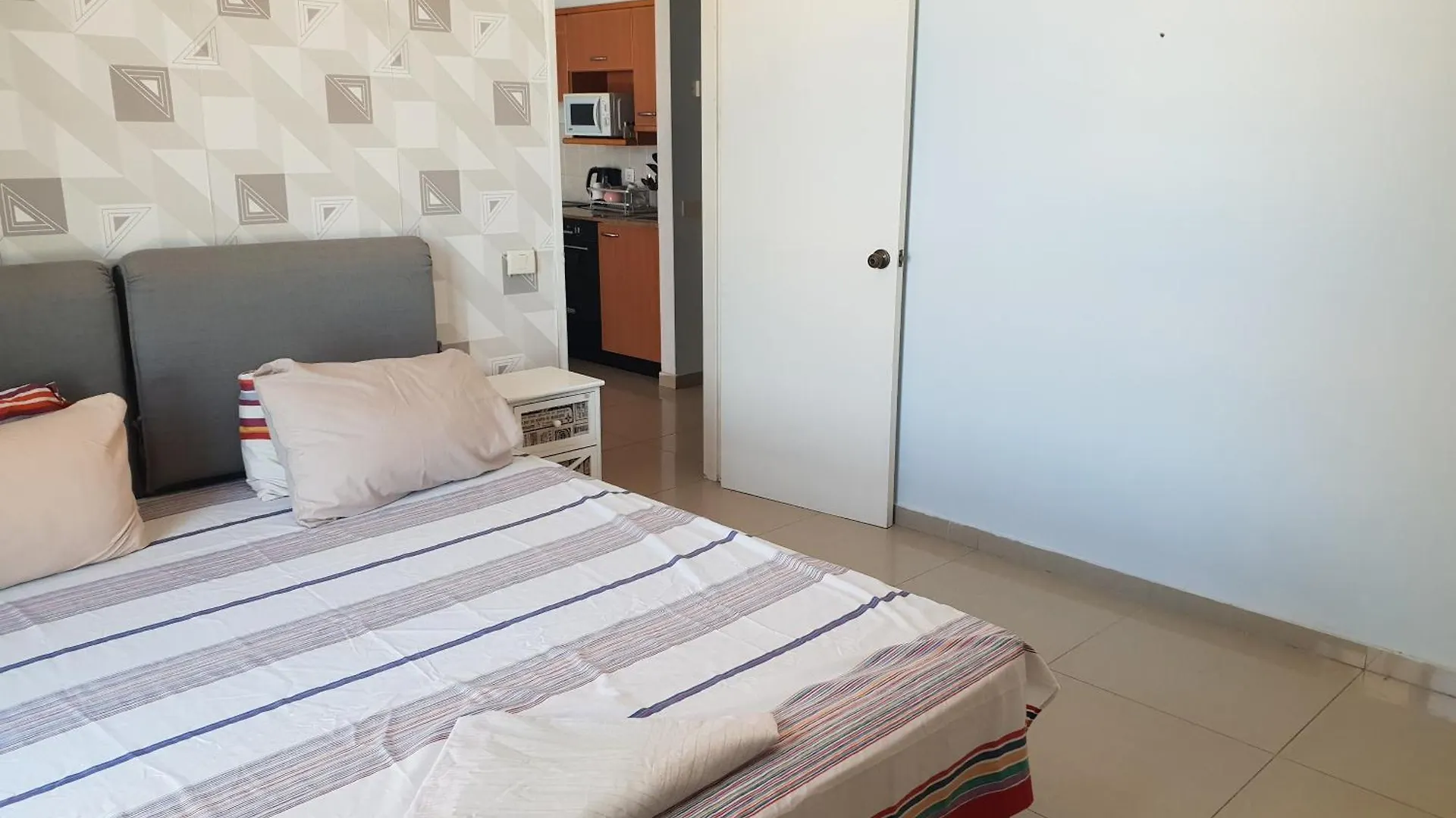 Beach Apartments Hajfa